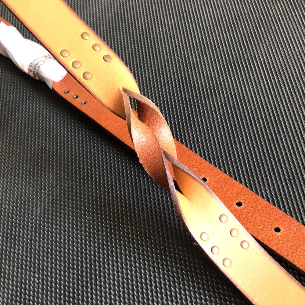 FRYE (XL) leather belt studded - Picture 6 of 11